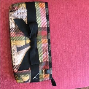 Gwen Stefani Lamb for Lesportsac vintage clutchNew